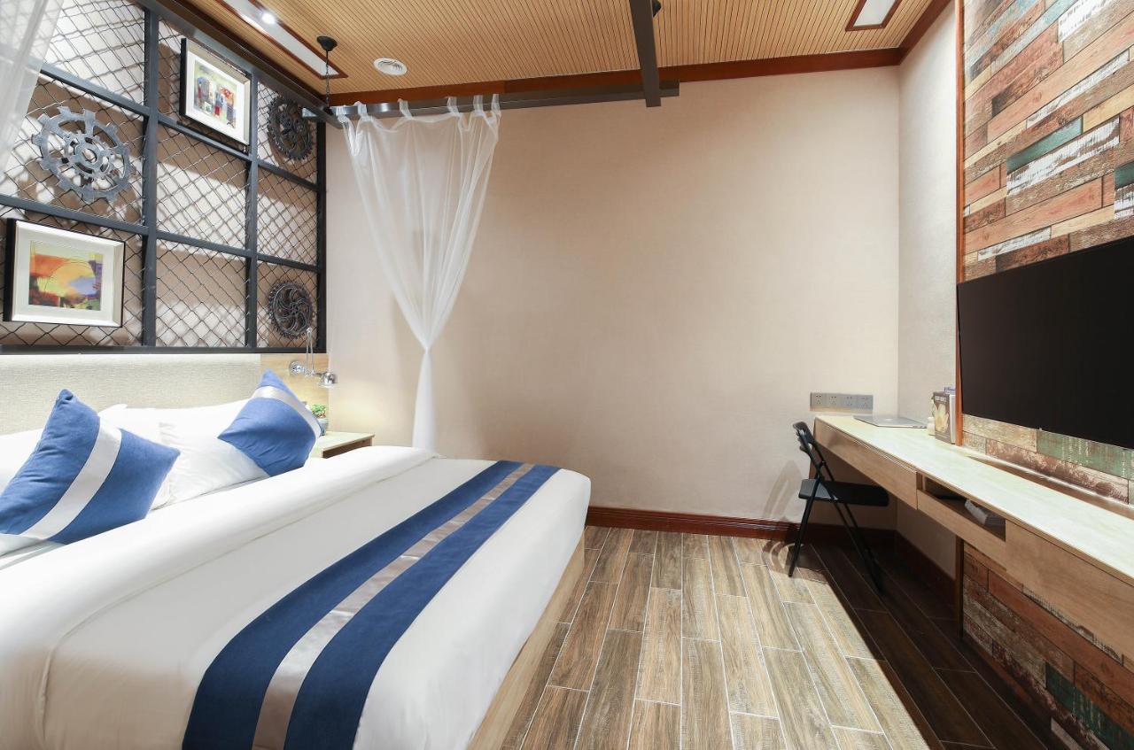 Zou Qu Ye Travel Hotel Чунцин Екстериор снимка